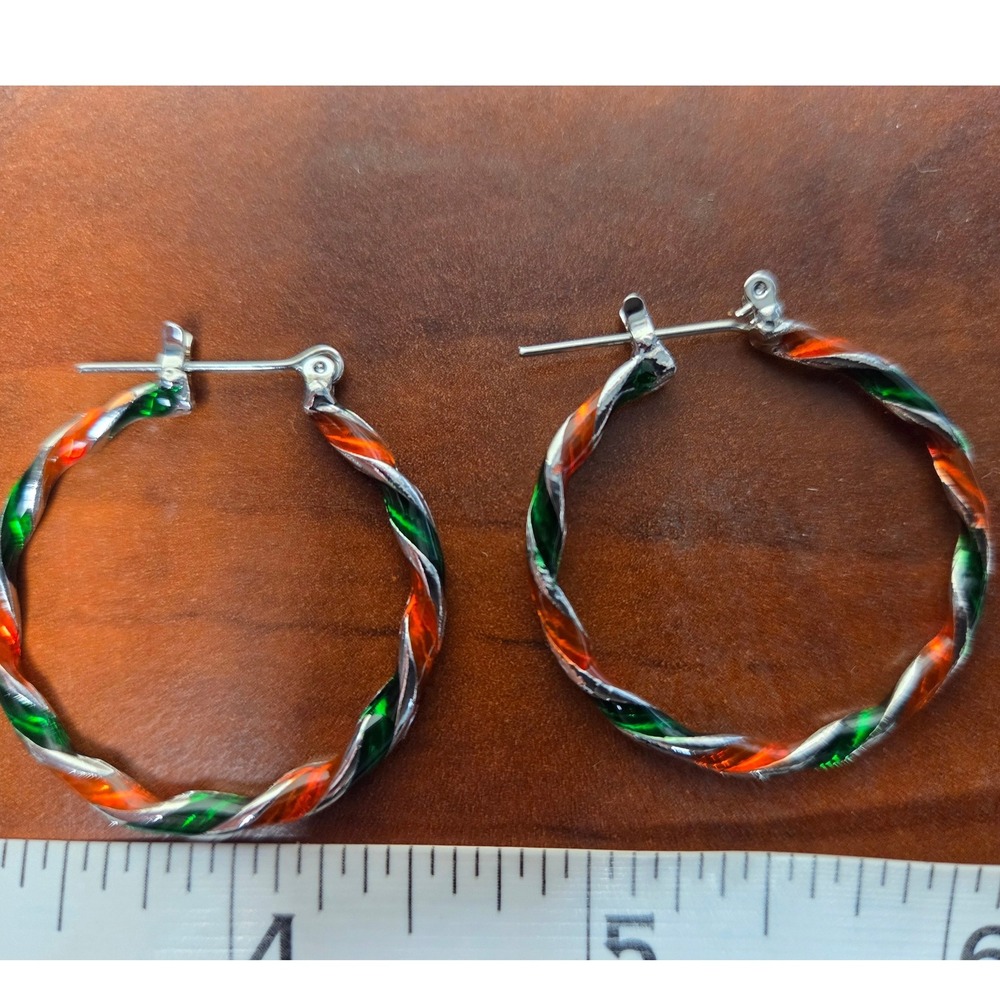 Silver Tone Green Orange Enamel Twisted Hoop Earrings Holiday Festive Jewelry